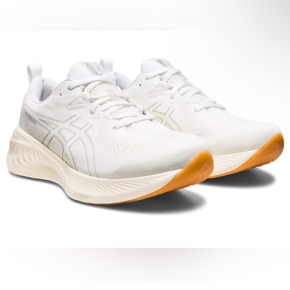 Gel Nimbus - Picture 1 of 3